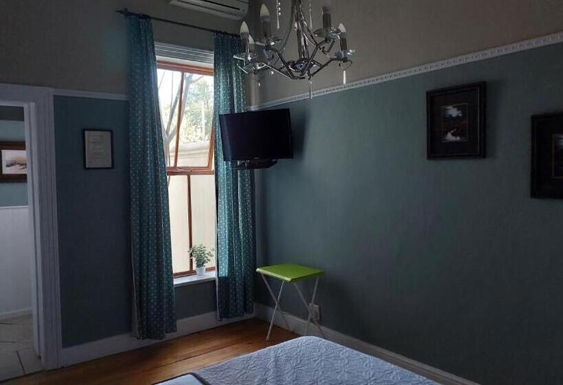 Номер Стандарт, The 3 Chimneys Guest House