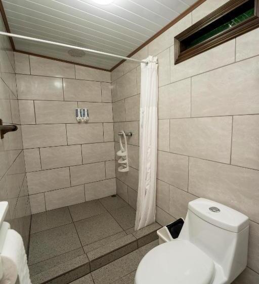 غرفة قياسية مطلّة علي الحديقة, Tortuguero Beachfront