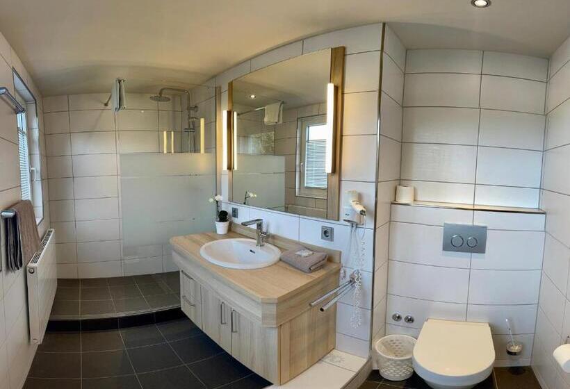 Номер Комфорт, Landhotel Zur Linde