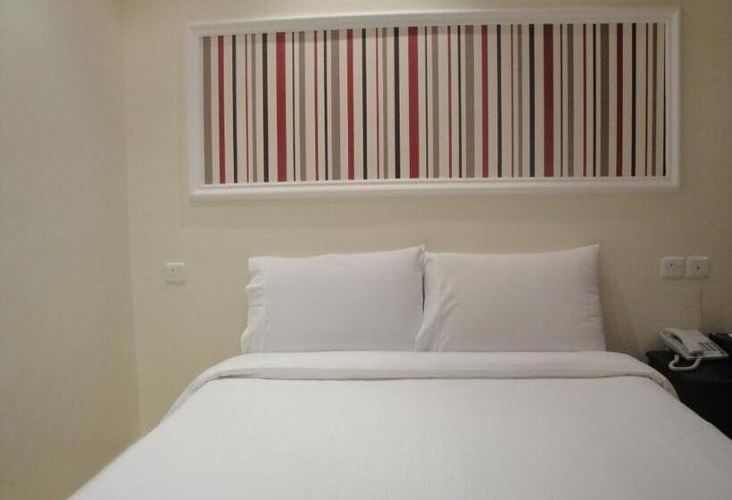Семейное Студио, Marina Royal Hotel Suites