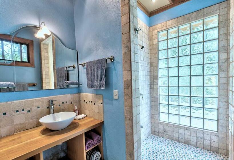 Бунгало Стандарт, El Nido Jungle Lodge