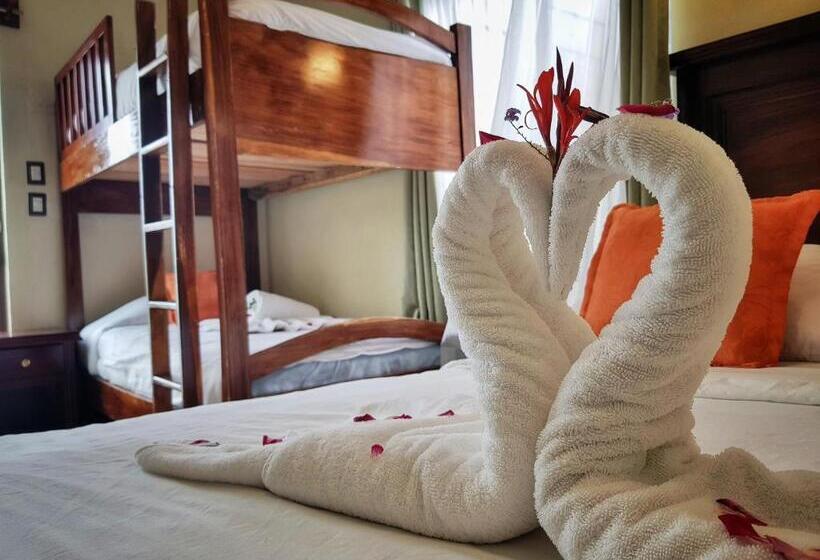 Семейный Номер, Camino Verde B&b Monteverde Costa Rica