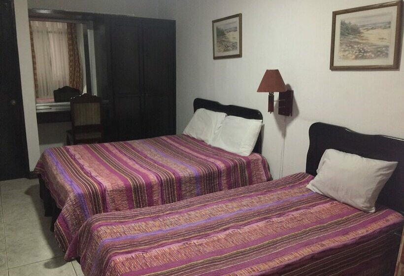 スタンダードトリプルルーム, America