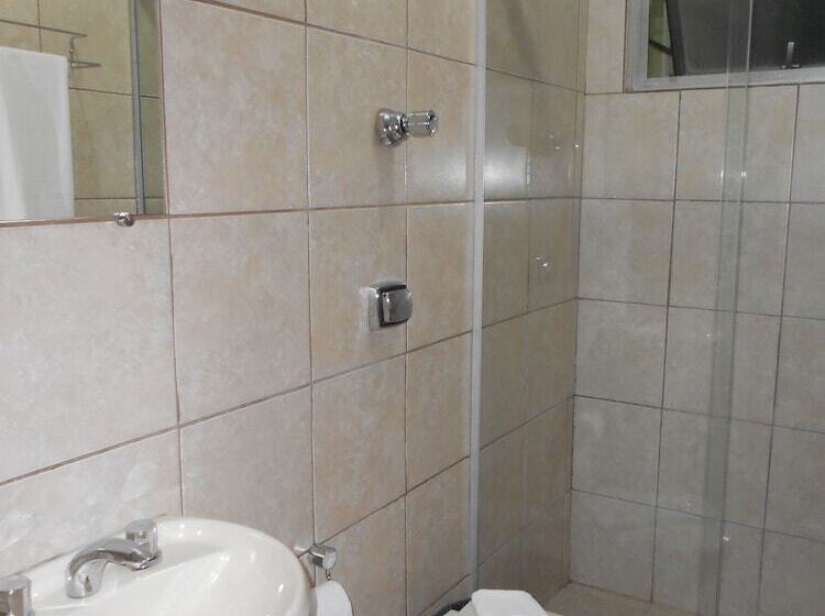 Quarto Estandar, Colossi