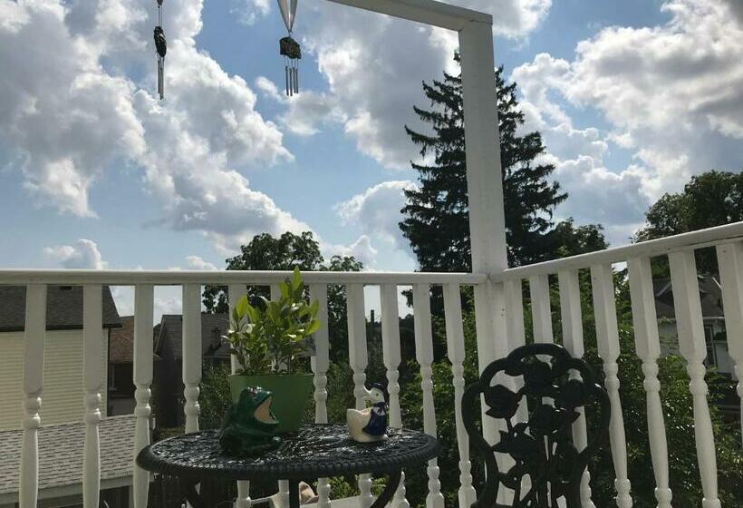 スタンダードルーム, Niagara Inn Bed & Breakfast