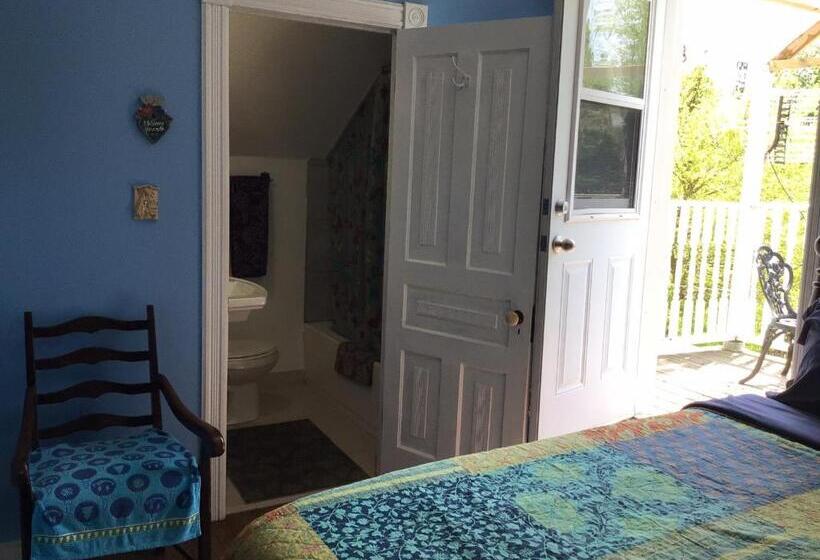 スタンダードルーム, Niagara Inn Bed & Breakfast