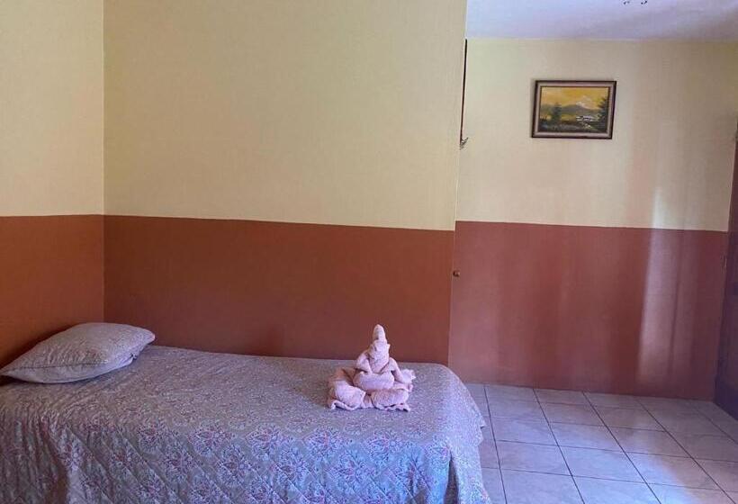 اتاق استاندارد سه نفره, La Puesta Del Sol B&b