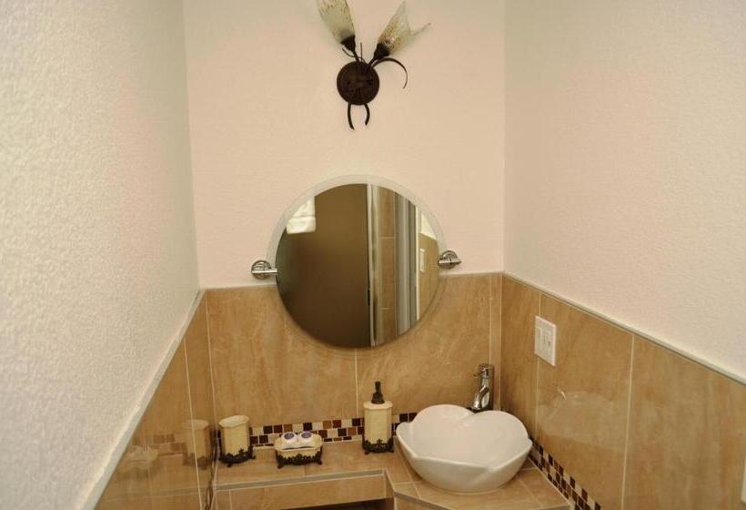 Quarto Superior, Motel Ritz