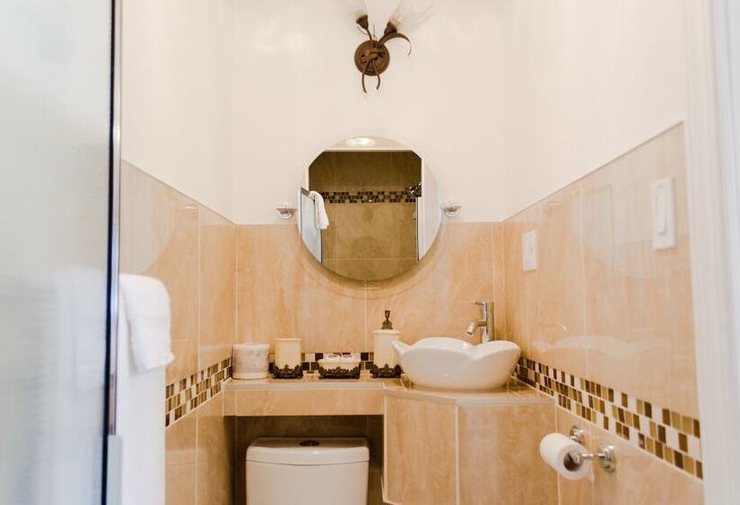 Quarto Superior, Motel Ritz