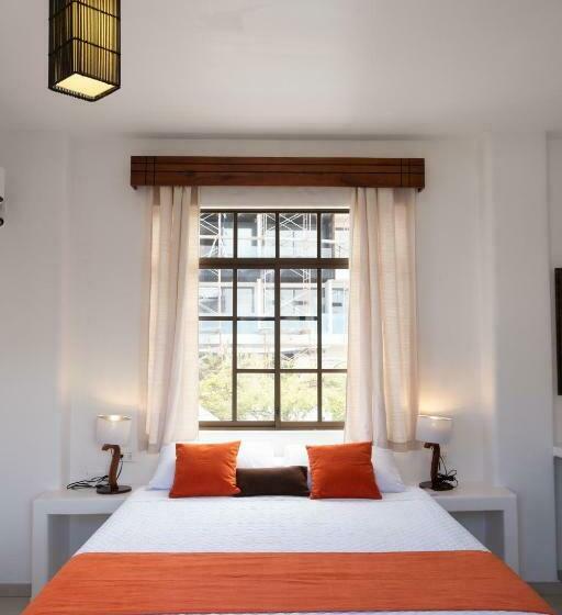 Quarto Estandar, Casa Opuntia