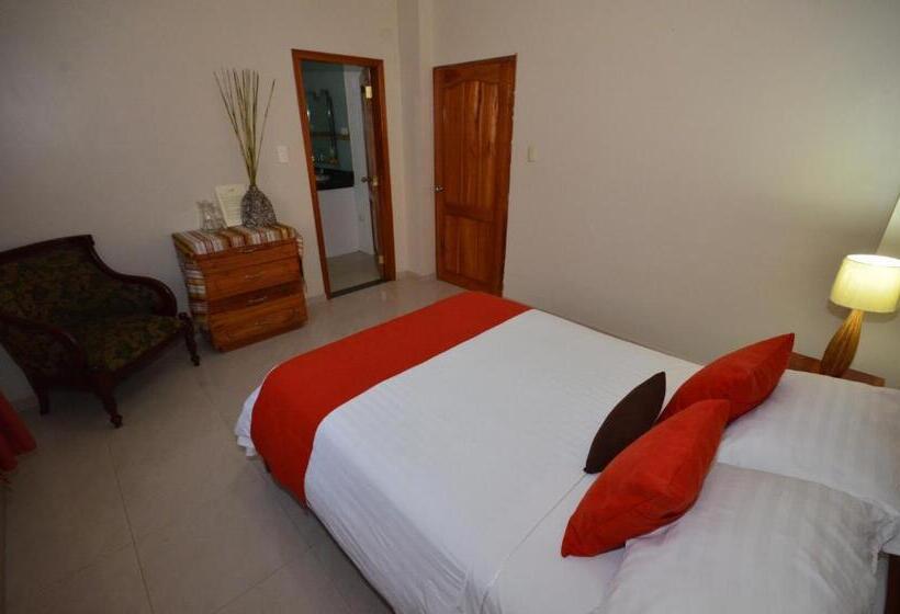 Quarto Estandar, Casa Opuntia
