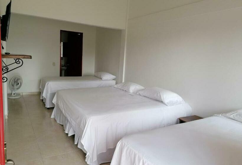 Quarto Quádruplo Estandar, Finca Hotel Santana Campestre Quindio
