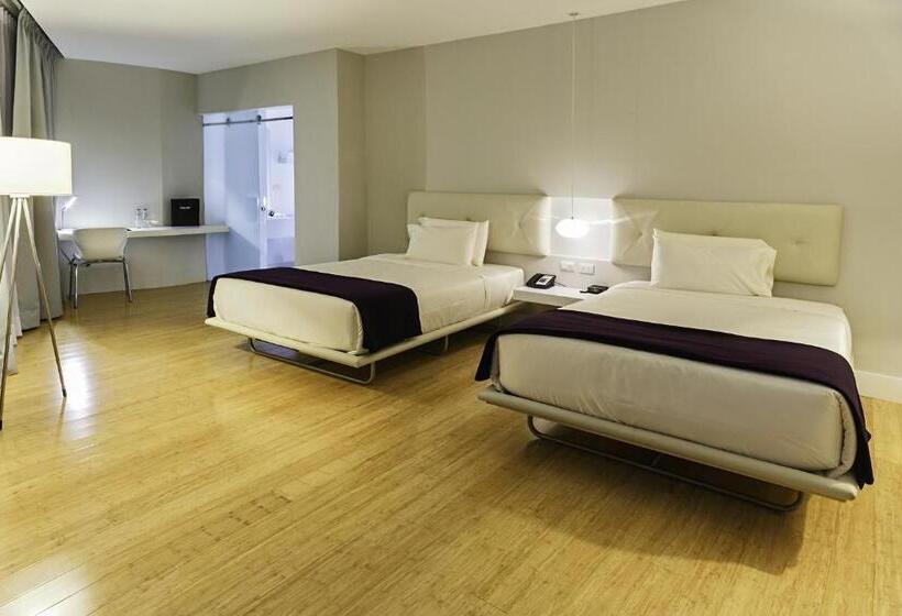 Номер Deluxe, Tryp By Wyndham Cuenca Zahir