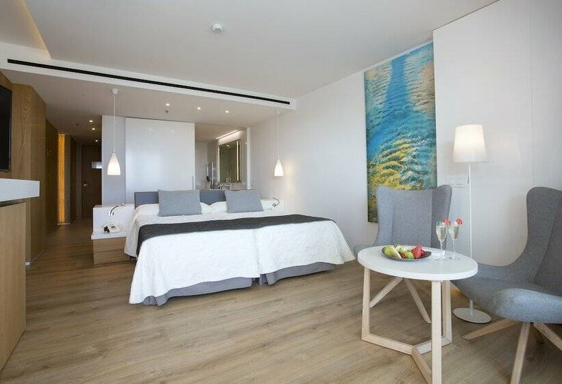 小型套房带泳池景, Hipotels Playa de Palma Palace & Spa