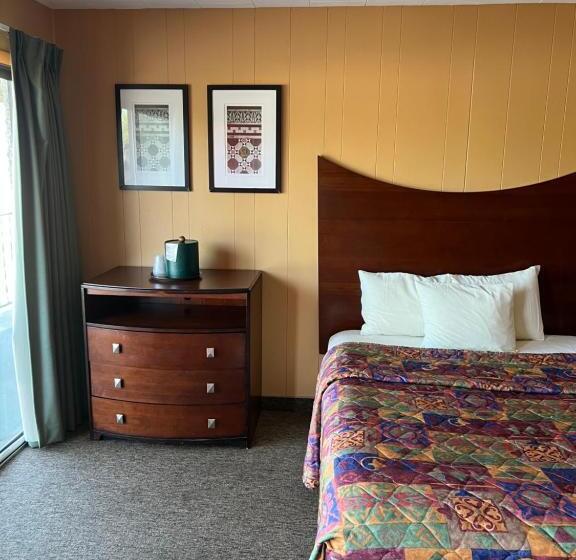 标准间, All Star Inn & Suites