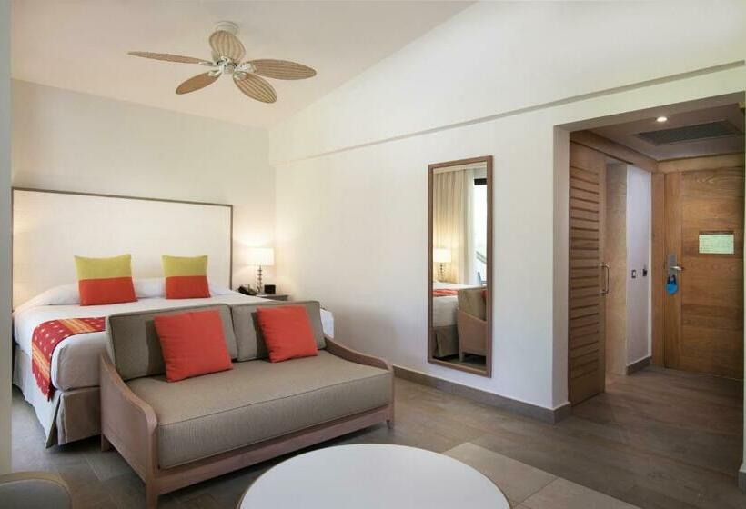 סוויטת ג'וניור דלוקס, Catalonia Punta Cana - All Inclusive
