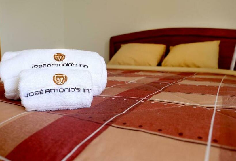 Трехместный Номер Классика, Jose Antonios Inn