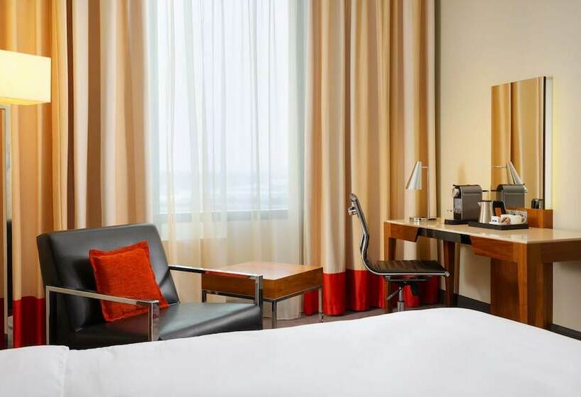اتاق اجرایی, Radisson Blu  Moscow Sheremetyevo Airport