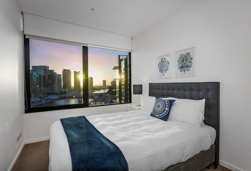 Апартаменты Ejecutiva 2 Спальни, Waterfront Melbourne Apartments