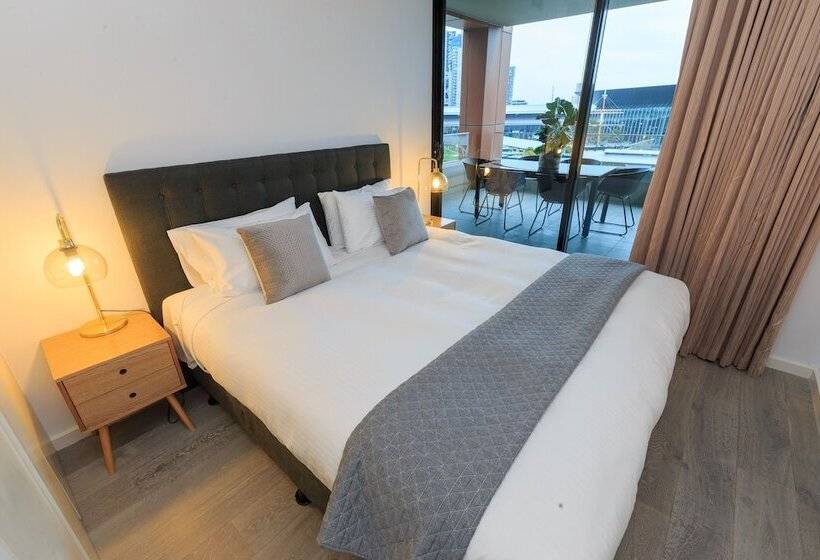 Апартаменты Ejecutiva 3 Спальни, Waterfront Melbourne Apartments