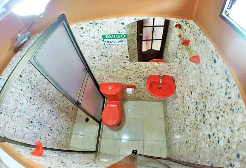 Семейный Номер, Hostal La Esperanza
