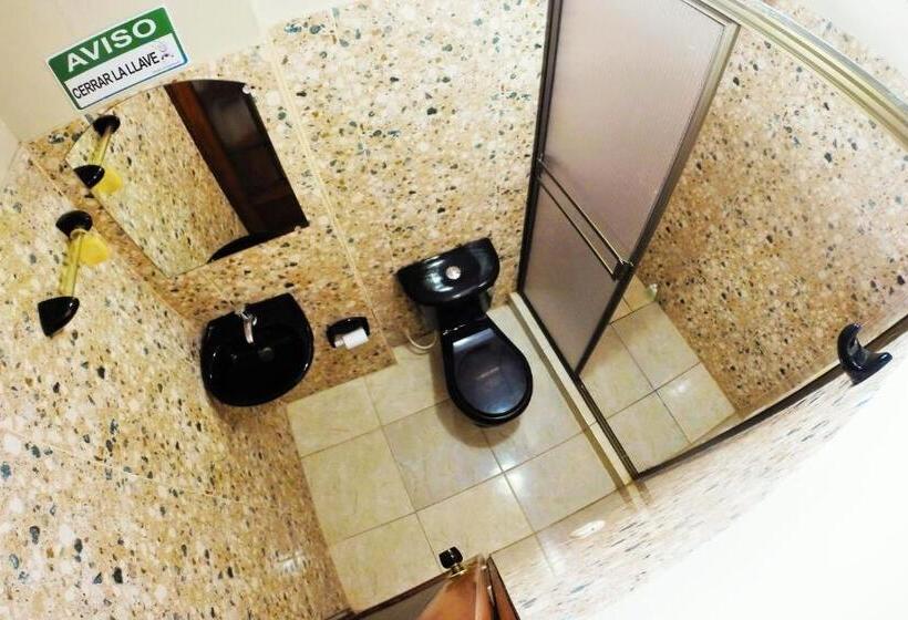 Семейный Номер, Hostal La Esperanza
