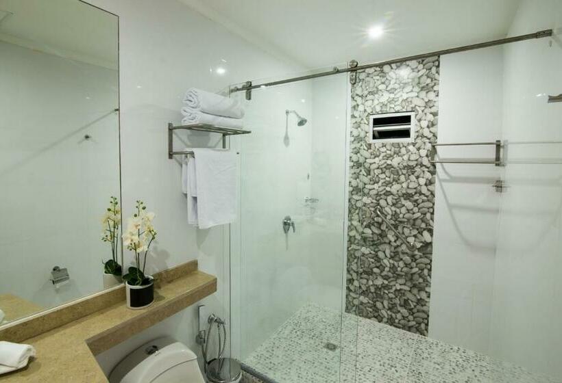 سوئیت با تخت بزرگ, Parque Del Sol