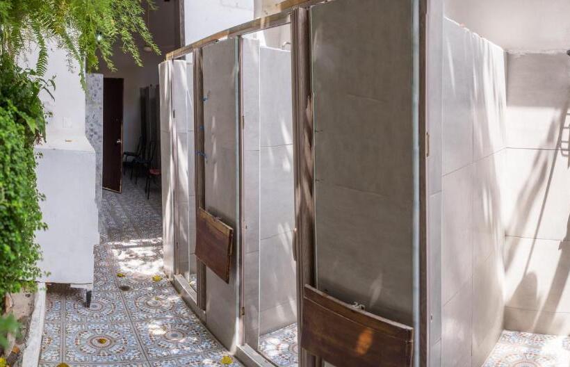 디럭스 패밀리 룸, Aroha Villana Hostel
