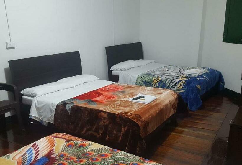 Quarto Familiar, San Agustín
