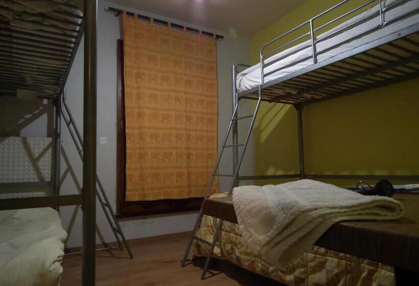 Семейный Номер, Friendly Auberge