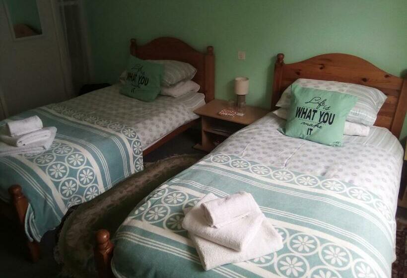 Номер Стандарт, Lenard Charles Bed & Breakfast
