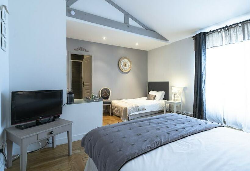 Quarto Triplo Estandar, La Maison De Marc