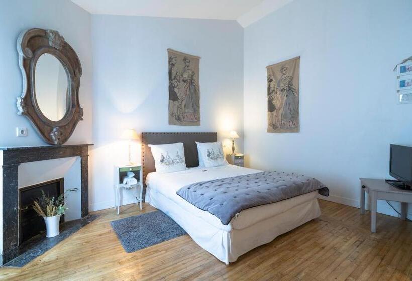 Quarto Triplo Estandar, La Maison De Marc