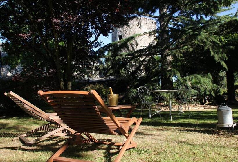 کابین, Le Relais De La Tour