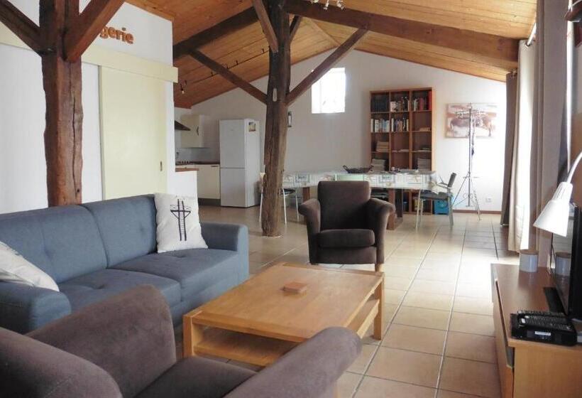 Family Suite, Au Passage Du Gois