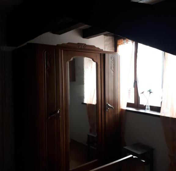 Номер Комфорт, Chambre D'hôte Au Grenier D'abondance