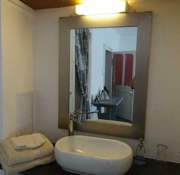 اتاق استاندارد, Chambres D Hôtes Les Capucins