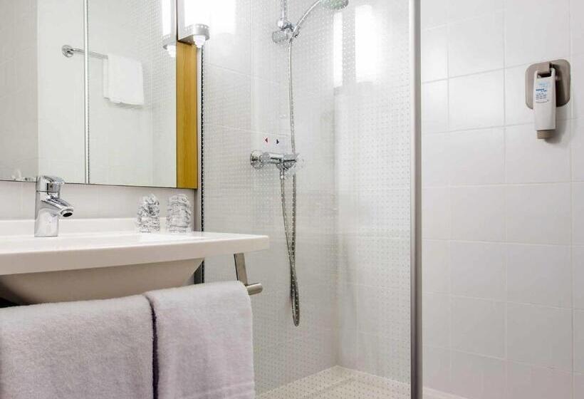 スタンダードルーム, Ibis Budget Concarneau