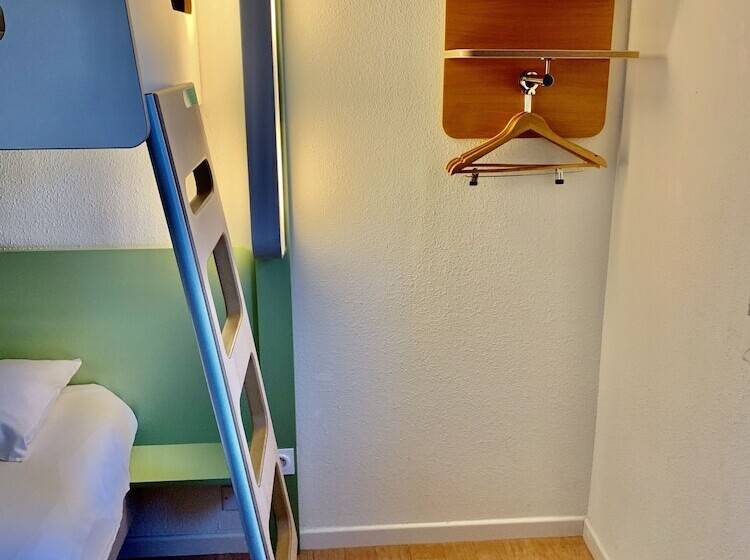 Номер Стандарт Трехместный, Ibis Budget Concarneau