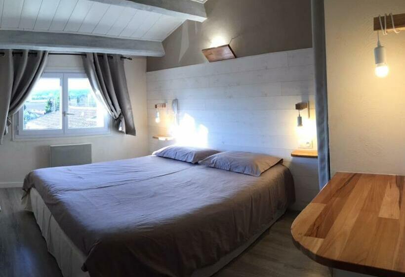 Номер Стандарт, Logis Hotel L  Auberge D Uzes