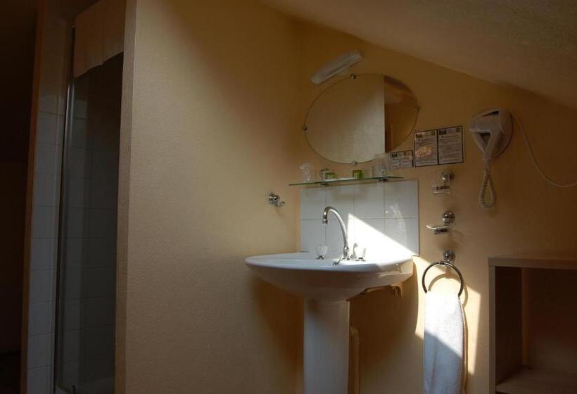 标准间, Auberge Du Bord Des Eaux   Demi Pension Assurée Sur Réservation