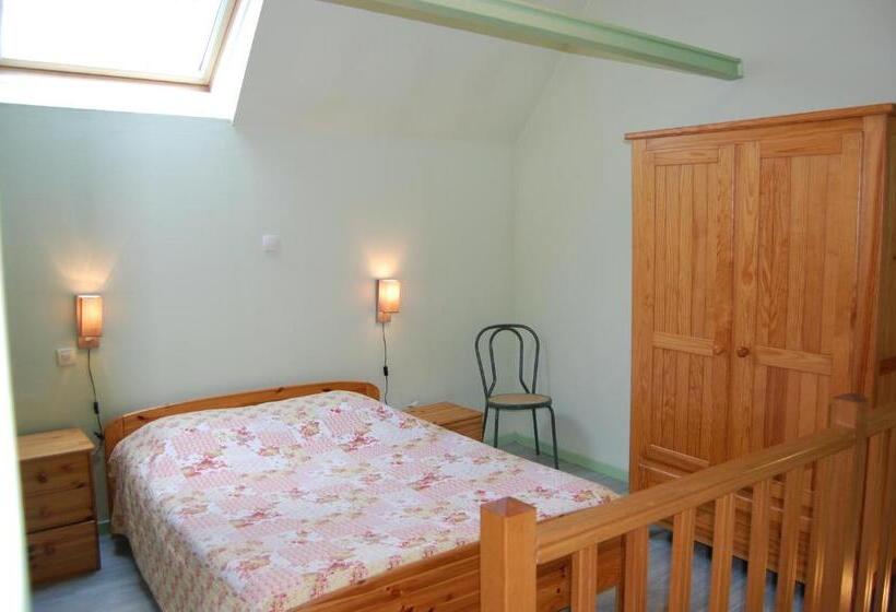 四人标准间, Auberge Du Bord Des Eaux   Demi Pension Assurée Sur Réservation