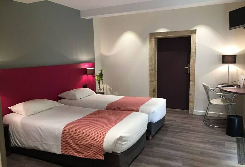 Номер Стандарт, Hostellerie De Bretonnière   Groupe Logis Hotels