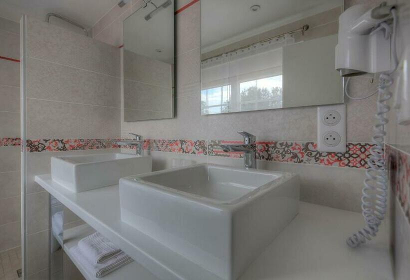 Номер Superior, Hôtel Le Nautile