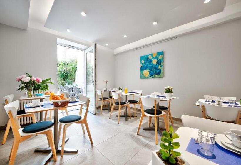 Номер Комфорт, Hôtel Le Saphir