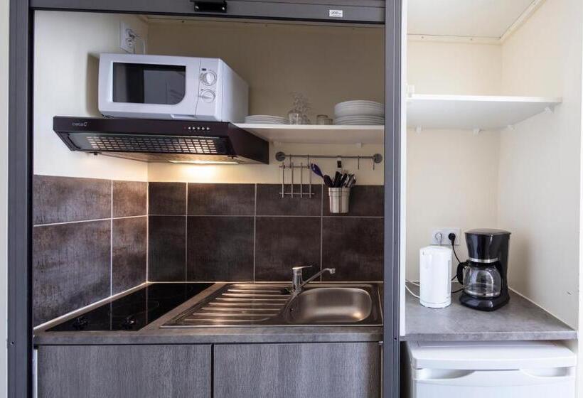 Номер Стандарт, Les Rocailles