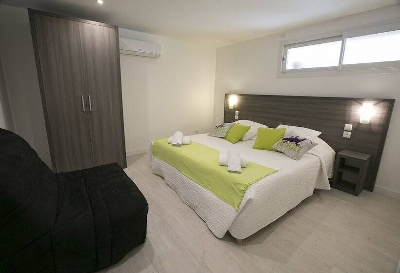 شقة غرفة نوم واحدة مزودة بتراس مطلة على البحر, Le Grand Large Bord De Mer Hotel & Appartements