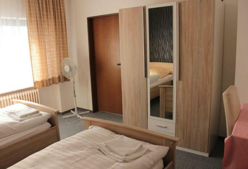 スタンダードルーム, Airport Hotel Zum Taubengrund