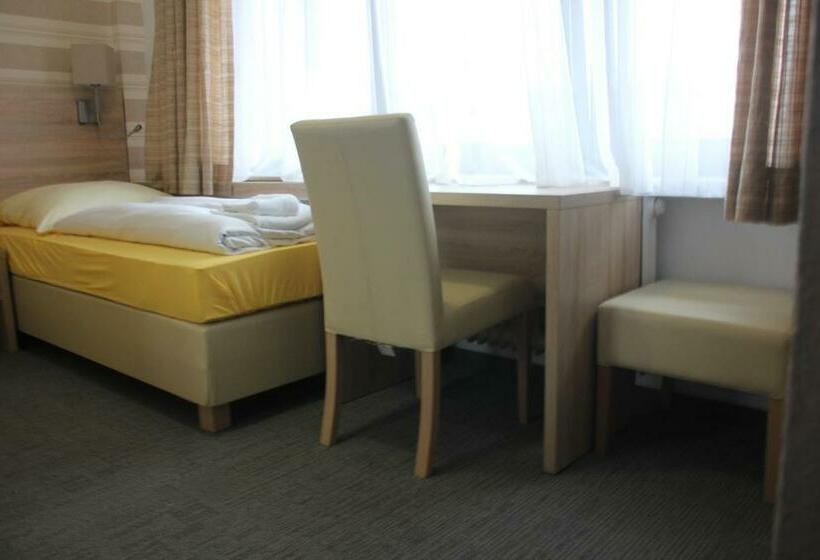 スタンダードルーム, Airport Hotel Zum Taubengrund