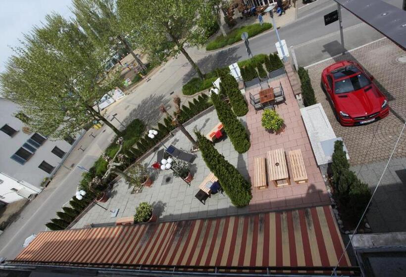 Классический Номер, Knaus Am Hafen